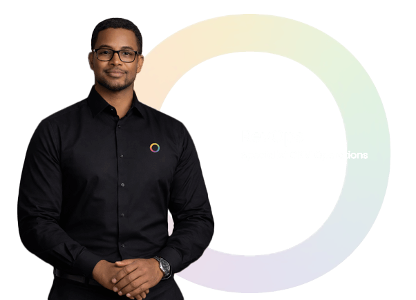 Especialista em RevOps auxiliando clientes no CRM da Rvops